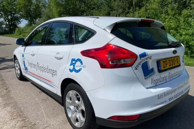 Ford Focus (2016) thumbnail 2