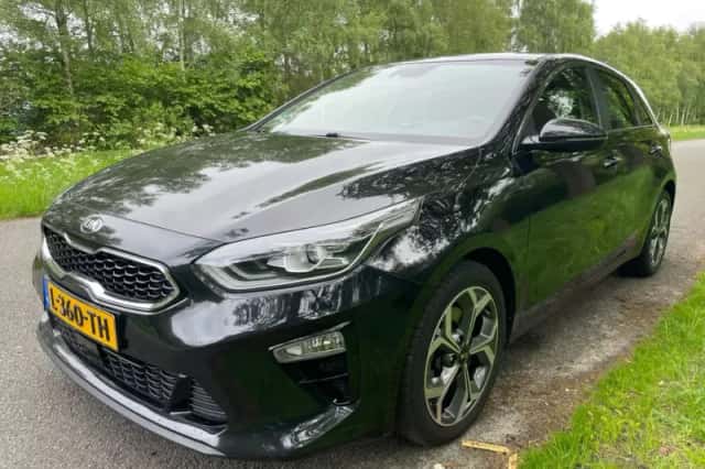 Kia Ceed (2020) thumbnail 2