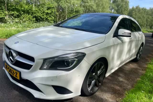 Mercedes-Benz CLA-Klasse (2016) thumbnail 2