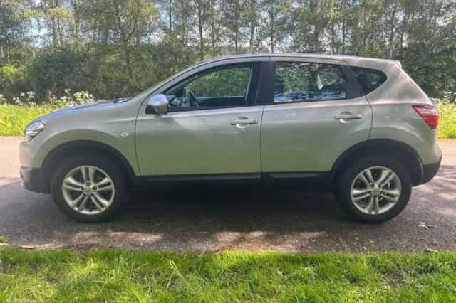 Nissan Qashqai (2012) thumbnail 6