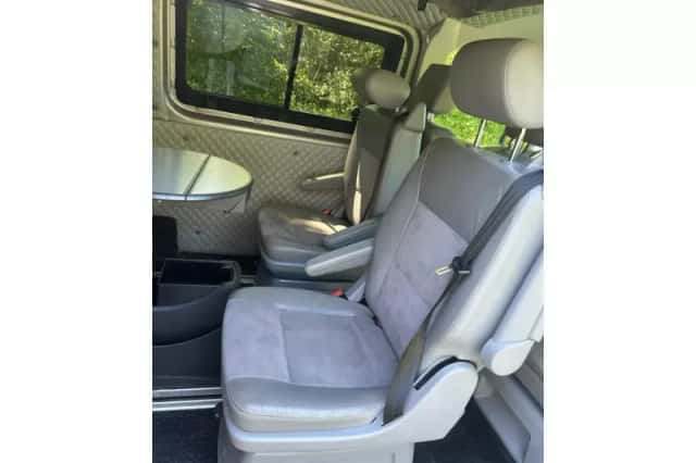 Volkswagen Kombi [Multivan] (2010) thumbnail 5
