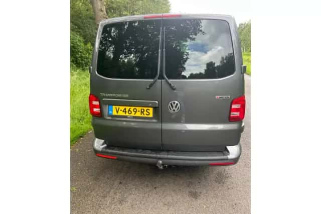 Volkswagen Transporter (2018) thumbnail 4
