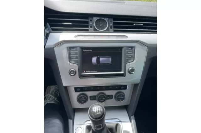 Volkswagen Passat (2015) thumbnail 5