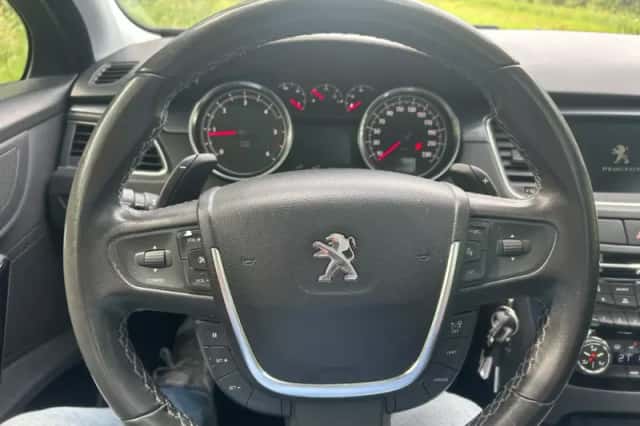 Peugeot 508 (2013) thumbnail 5