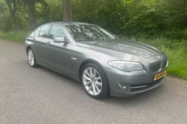 BMW 5-Serie (2011) thumbnail 2
