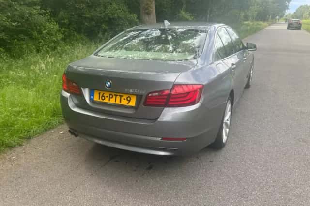 BMW 5-Serie (2011) thumbnail 5
