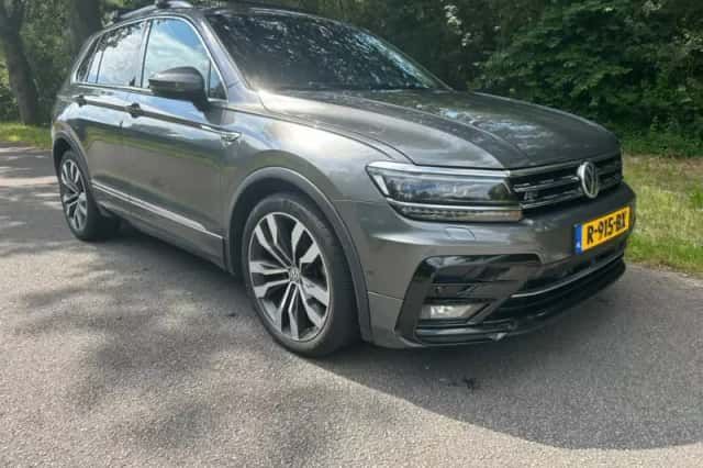 Volkswagen Tiguan (2019) thumbnail 1