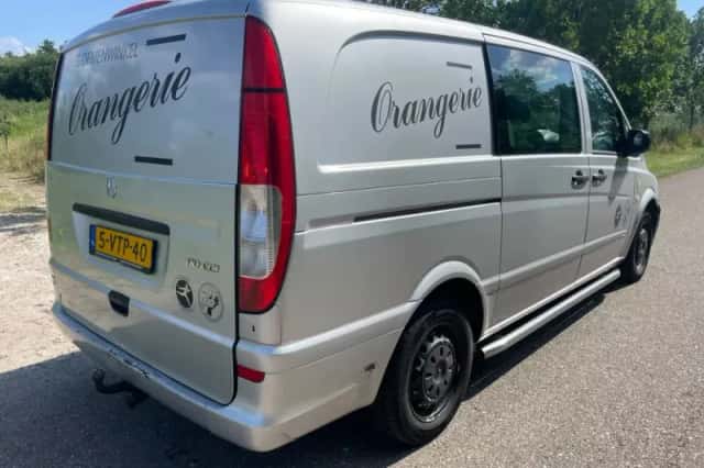 Mercedes-Benz Vito (2012) thumbnail 4