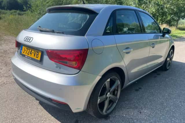 Audi A1 (2016) thumbnail 4