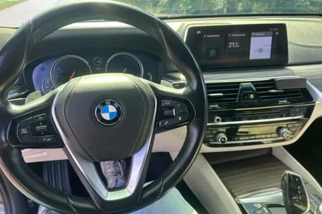 BMW 6-Serie (2018) thumbnail 6