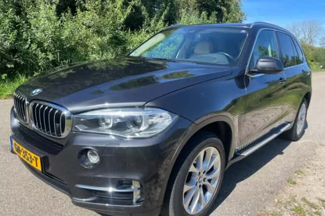 BMW X5 (2014) thumbnail 1