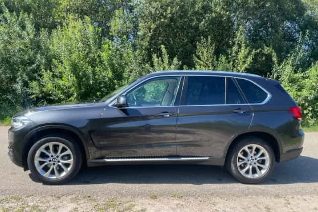 BMW X5 (2014) thumbnail 5