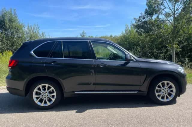 BMW X5 (2014) thumbnail 6