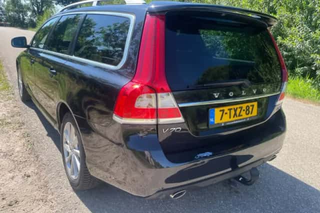 Volvo V70 (2014) thumbnail 3