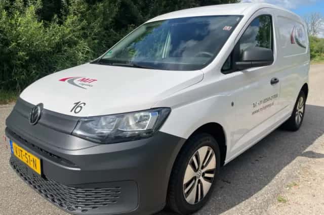 Volkswagen Caddy (2021) thumbnail 2