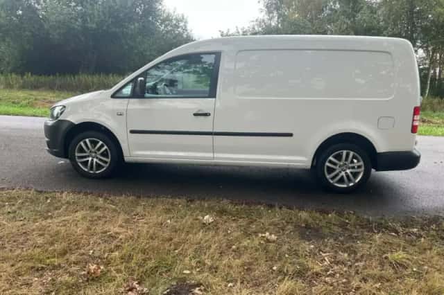 Volkswagen Caddy (2012) thumbnail 4