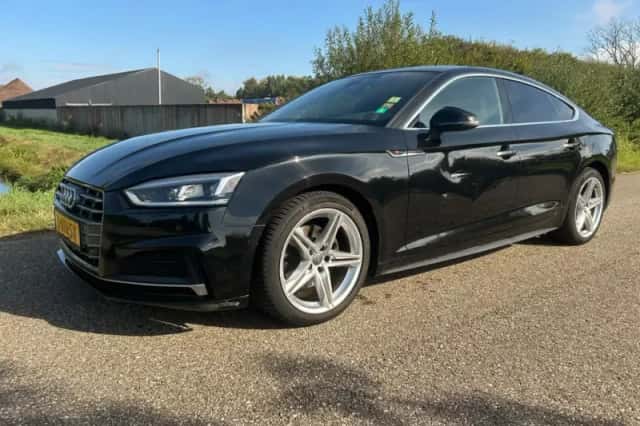 Audi A5 (2018) thumbnail 1