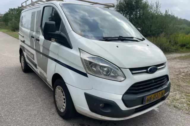 Ford Transit Custom (2015) thumbnail 1