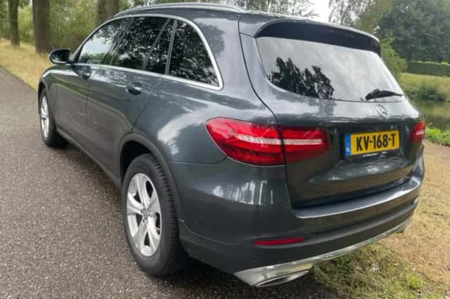 Mercedes-Benz GLC-Klasse (2016) thumbnail 5