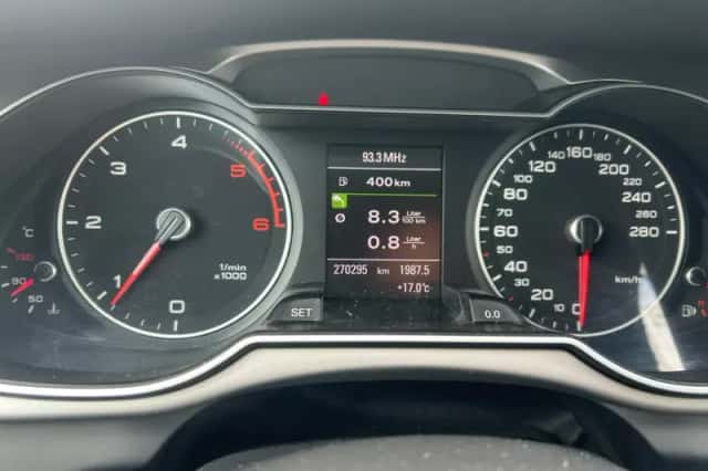 Audi A4 (2012) thumbnail 6
