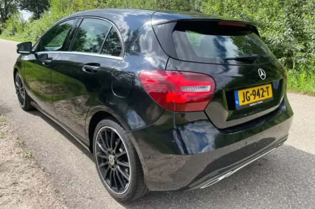 Mercedes-Benz A-Klasse (2016) thumbnail 3