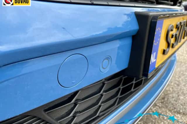 Hyundai Kona (2022) thumbnail 5