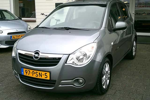 Opel Agila (2011) thumbnail 1