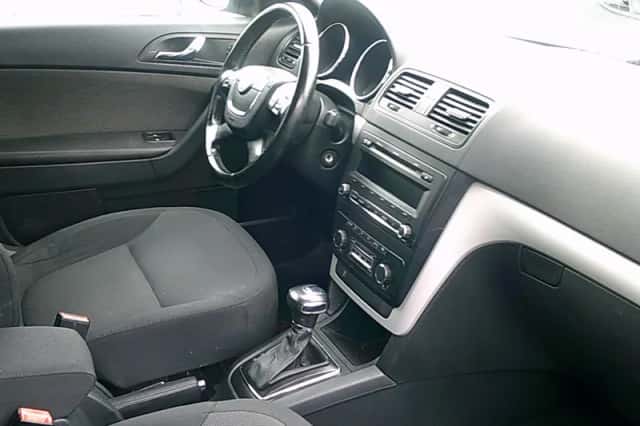 Škoda Yeti (2010) thumbnail 6
