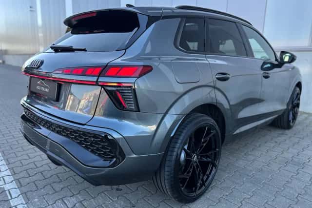 Audi Q3 (2025) thumbnail 5