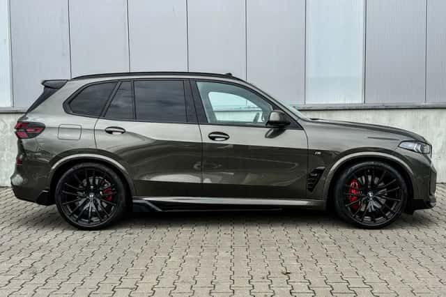 BMW X5 (2024) thumbnail 4