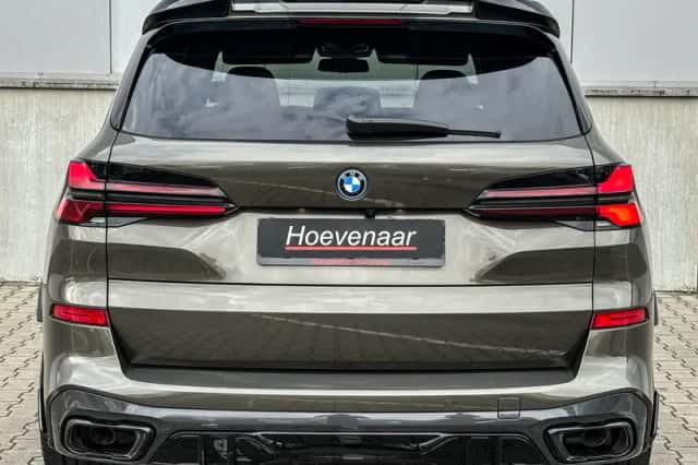 BMW X5 (2024) thumbnail 5