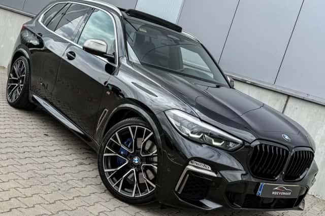 BMW X5 (2019) thumbnail 1
