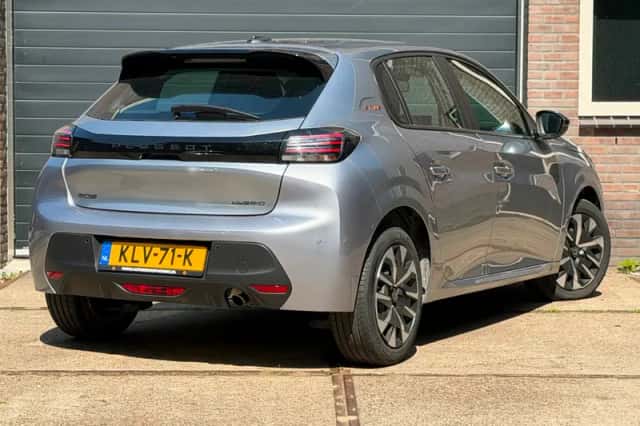 Peugeot 208 (2025) thumbnail 5