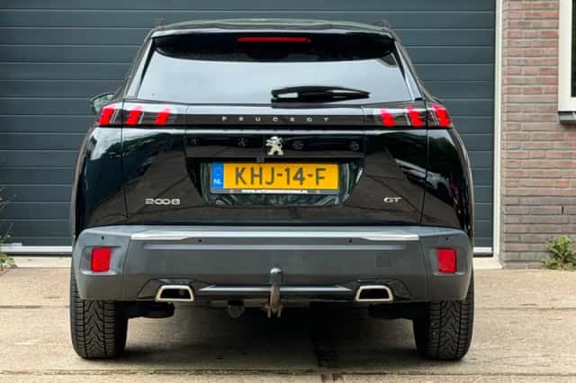 Peugeot 2008 (2021) thumbnail 6