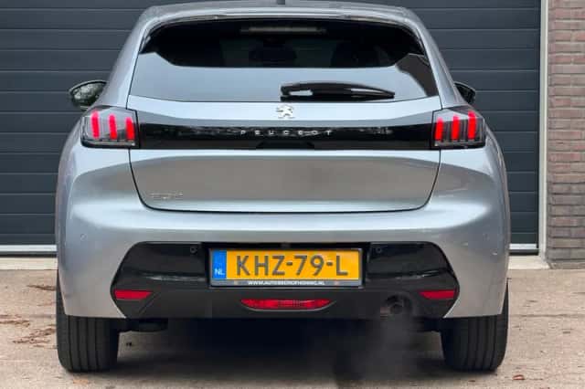 Peugeot 208 (2021) thumbnail 6