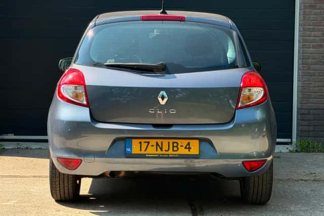 Renault Clio (2010) thumbnail 6
