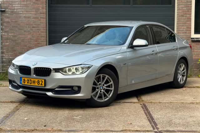 BMW 3-Serie (2014) thumbnail 1