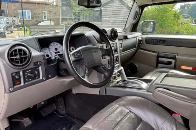 Hummer H2 (2003) thumbnail 9