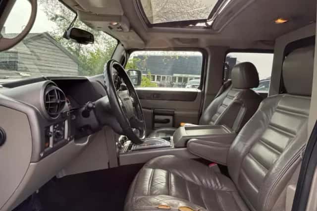 Hummer H2 (2003) thumbnail 10