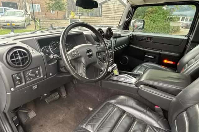 Hummer H2 (2005) thumbnail 13