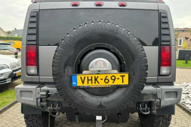 Hummer H2 (2005) thumbnail 6