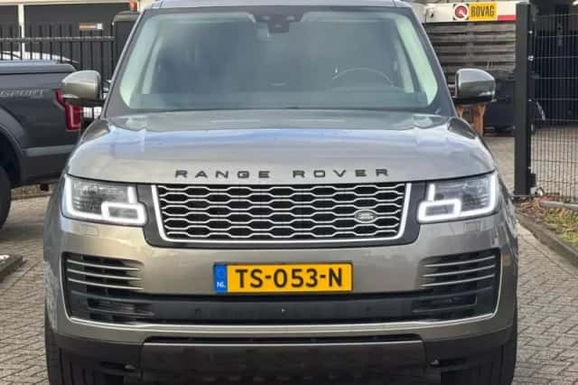 Land Rover Range Rover (2018) thumbnail 2