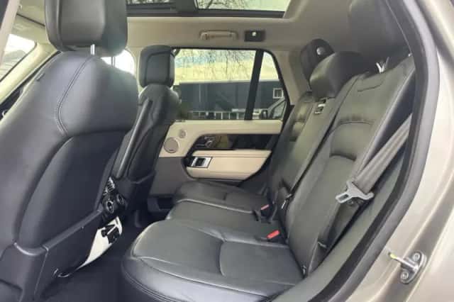 Land Rover Range Rover (2018) thumbnail 15