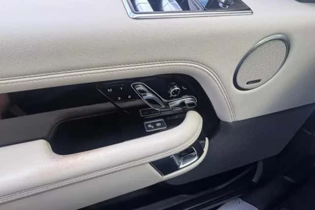 Land Rover Range Rover (2018) thumbnail 19