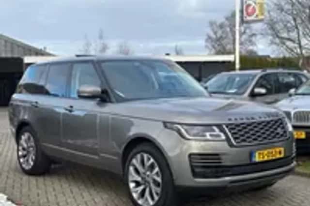 Land Rover Range Rover (2018) thumbnail 26
