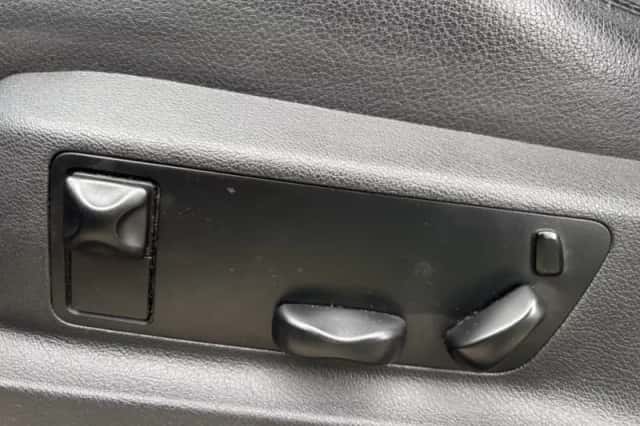 Porsche Cayenne (2005) thumbnail 20
