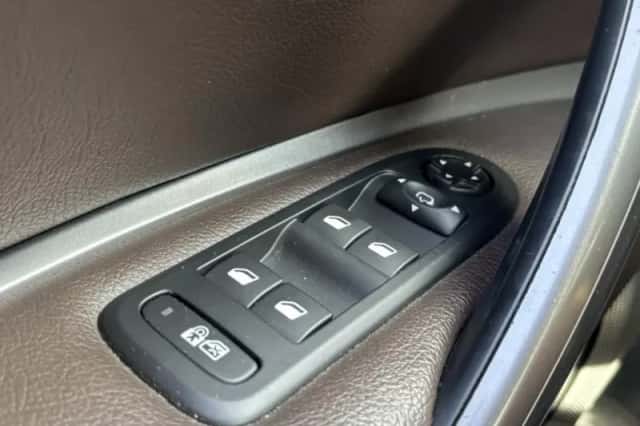 Citroën C5 Tourer (2014) thumbnail 17