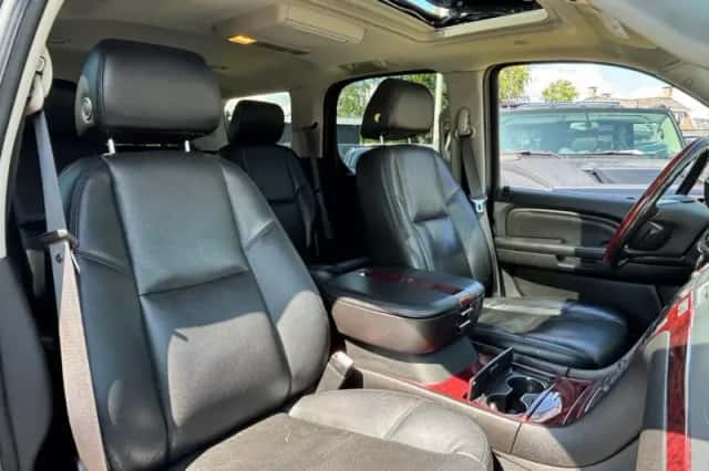 Cadillac Escalade (2006) thumbnail 11