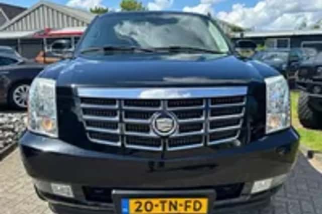 Cadillac Escalade (2006) thumbnail 24