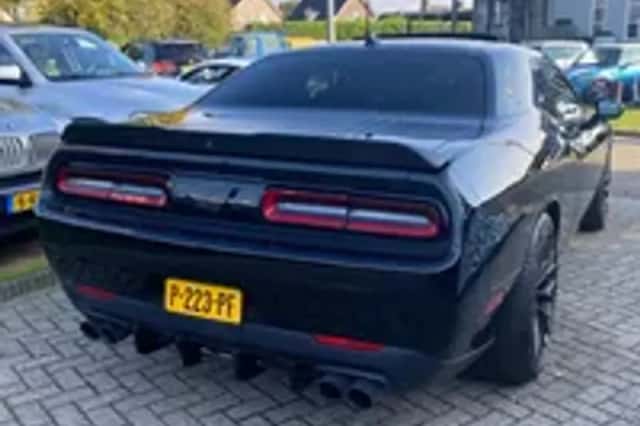 Dodge Challenger (2015) thumbnail 28